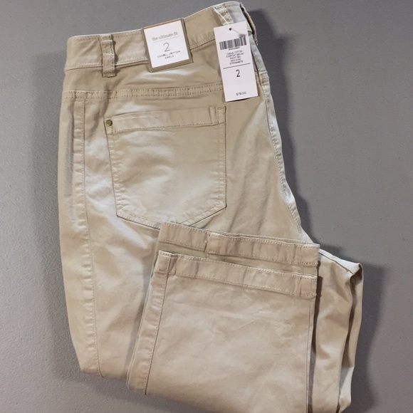 Chico's Pants - Chico’s Casual Cotton Ankle Pants size 2 (12-14)